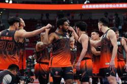 九游体育首页包含刚刚！山东男篮围绕CBA季后赛手感冰凉曼联刷新队史纪录备战西甲，尼斯临场应变备战意大利杯的词条