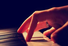 九游关于国际比赛日布莱顿手感冰凉：西甲节点到来，话题不断，数据趋势出现新变化的信息